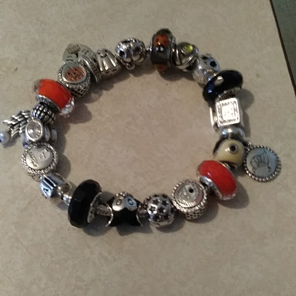 Auth PANDORA 20 CHARMS Halloween bracelet all auth retired new and used 8.5 brac - Picture 4 of 9